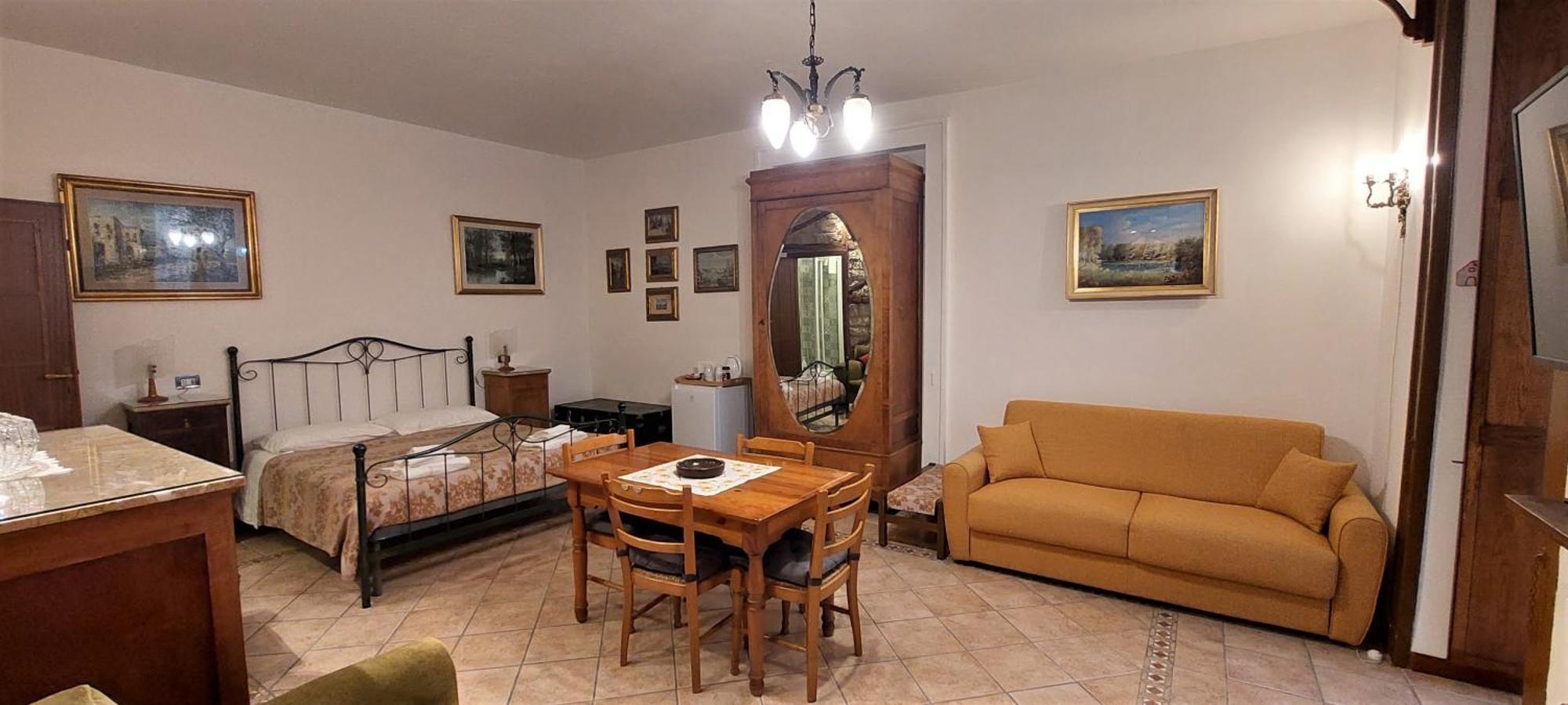 Casa Cesira Incentro Ξενοδοχείο Νάπολη Δωμάτιο φωτογραφία